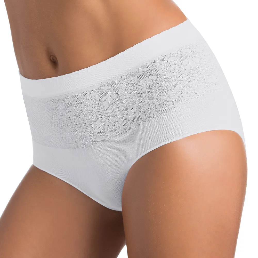 Besiūlės kelnaitės normaliu liemeniu 