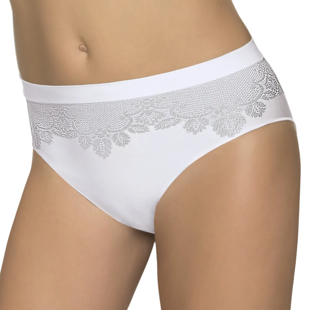 Kelnaitės vidutiniu liemeniu 