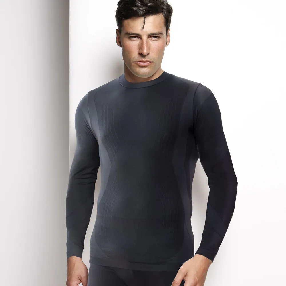 SEZONINIS IŠPARDAVIMAS! Tinka ir moterims! Termo apranga, palaidinė ilgomis rankovėmis, juodos spalvos