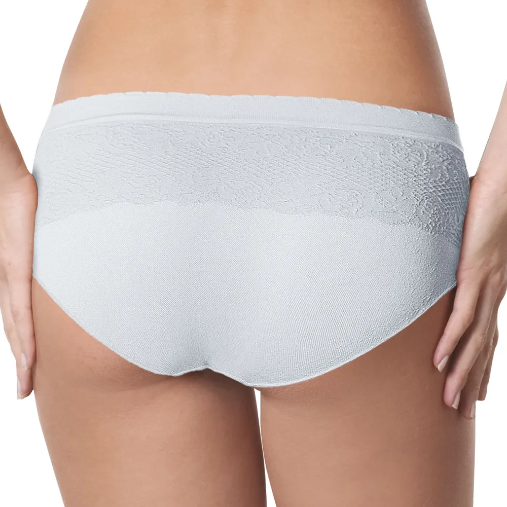 Besiūlės kelnaitės vidutiniu liemeniu 