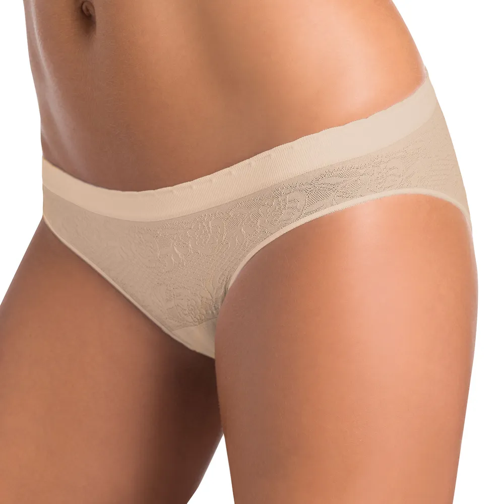 Kelnaitės žemu liemeniu 