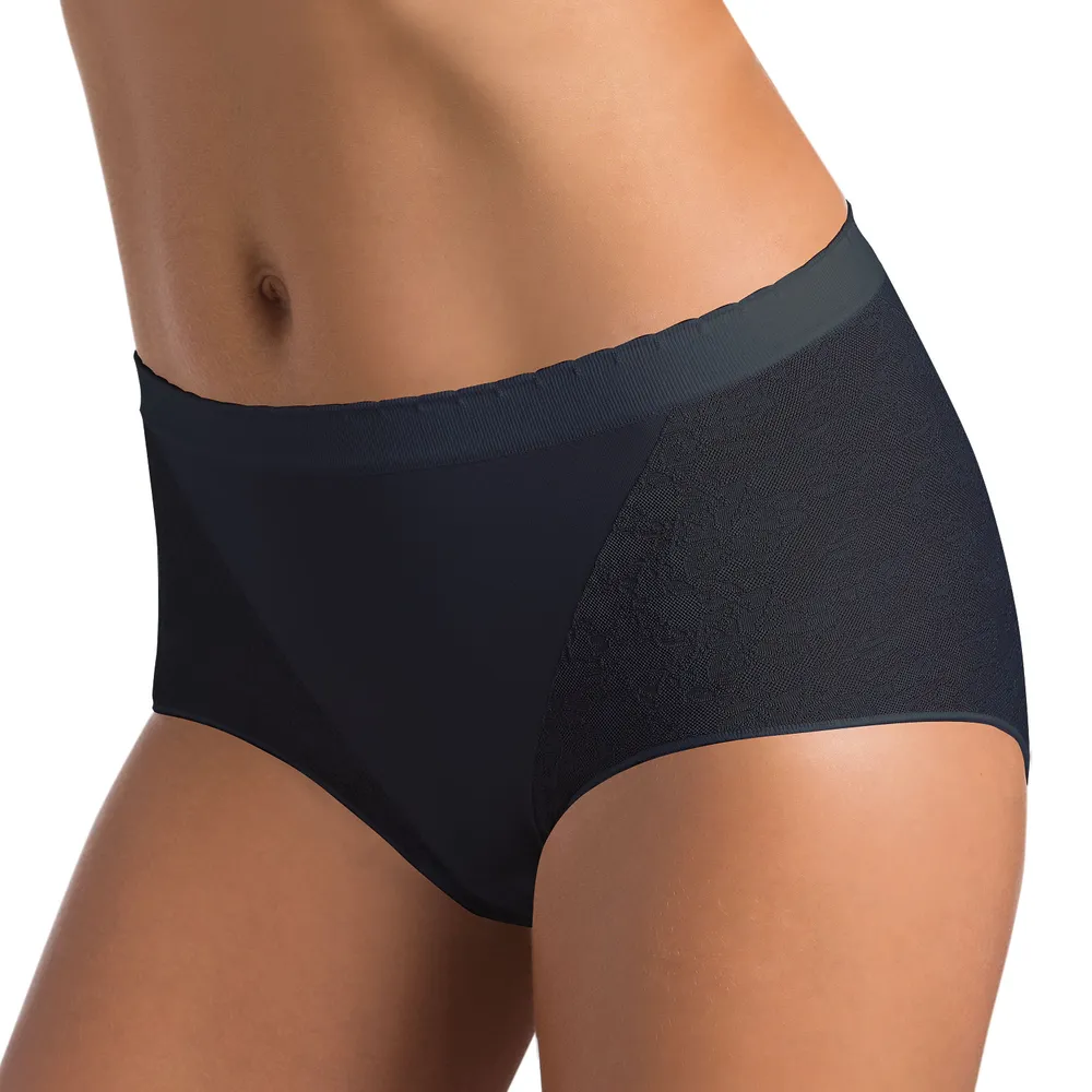 Kelnaitės normaliu liemeniu